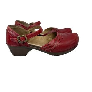 DANSKO Red Women's Sz 39  Mary Jane Leather Comfy Shoes